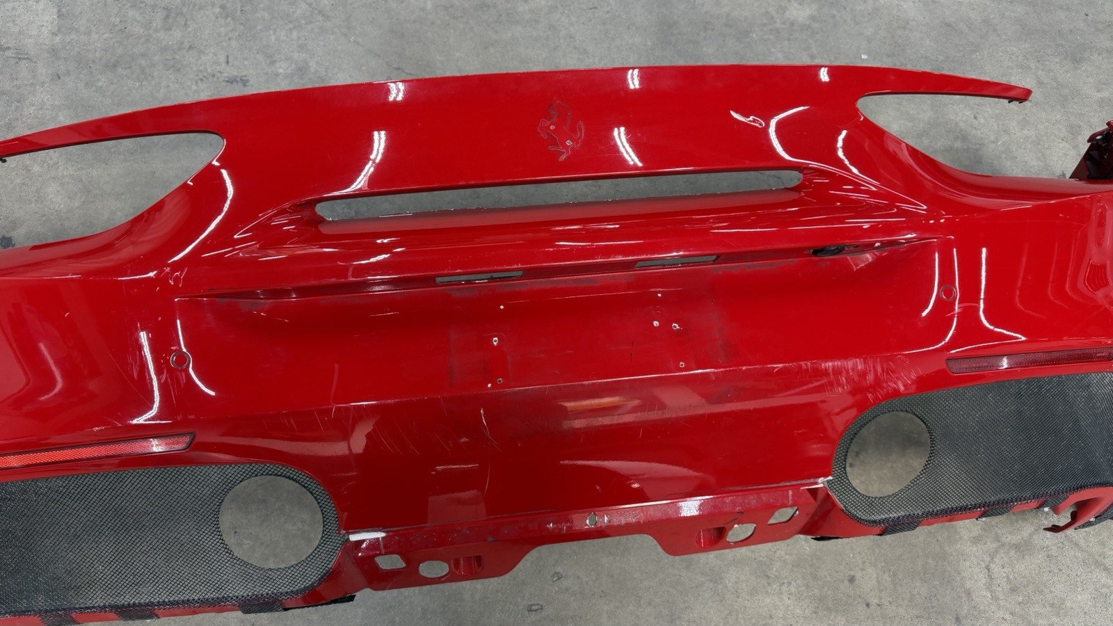 Ferrari 488 GTB Spider Rear Bumper Cover 86637900 OEM *Damaged*