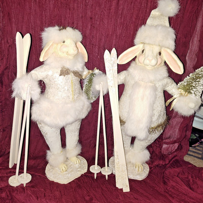 Bethany Lowe Alpine Bunnies Mr. & Mrs. Rabbit Pair w/ Skis White Rabbit Fur