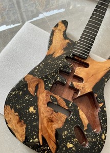 New mahogany electric guitar body surface with an epoxy resin luster neck A set