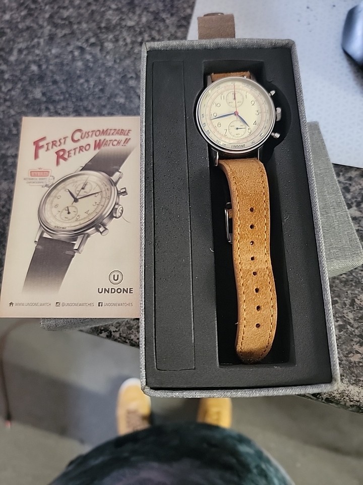 Montre Hybride Homme Undone Urban Chrono - Cadran Saumon, Boîtier Acier 40mm, Bracelet Cuir