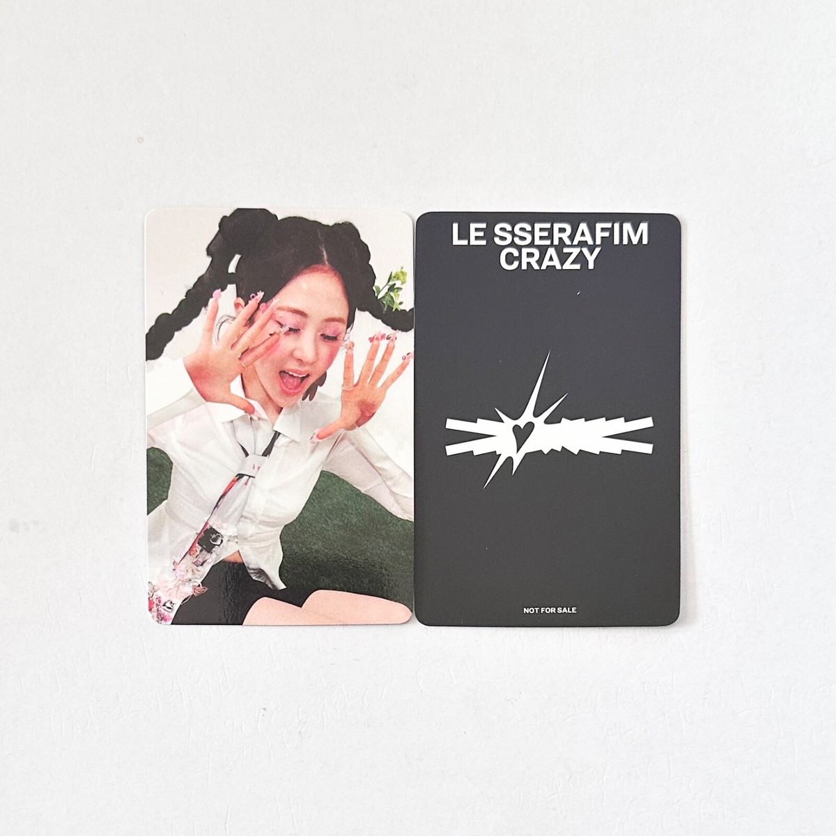LE SSERAFIM] CRAZY / Universal Music Store Japan Compact ver