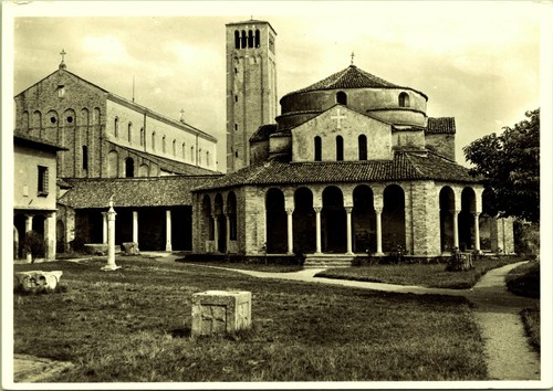 RPPC Catedral S Maria Assunta Iglesia S Fosca Venecia Italia Foto Real Postal - Imagen 1 de 2