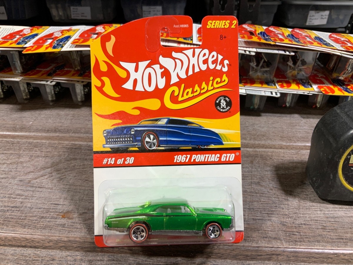 HOT WHEELS CLASSICS SERIES 2 #14 1967 PONTIAC GTO YOU PICK