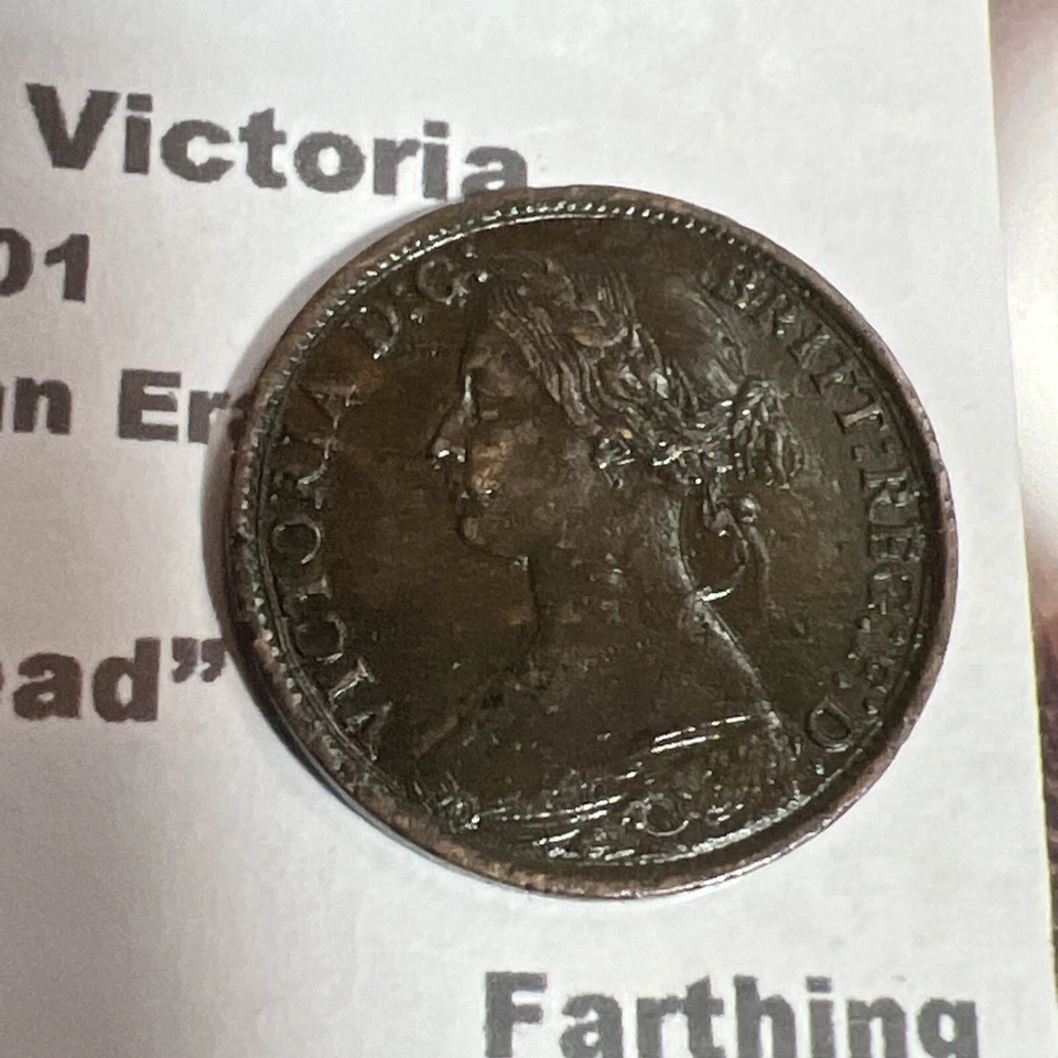 Great Britain Queen Victoria “Bun Head” Copper Farthing 1868 Very Nice! E136 - Image 2 of 4