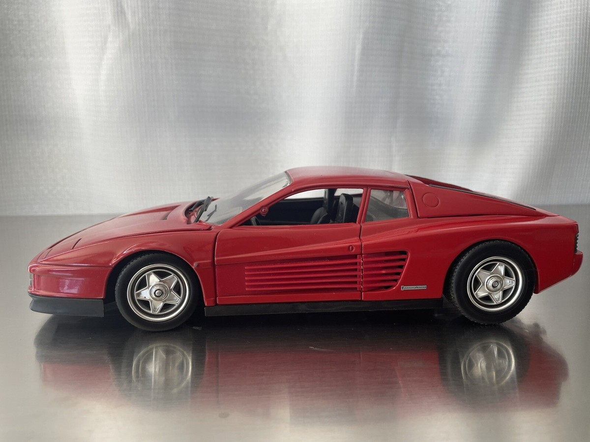 ホットウィール　HOT wheels フェラーリテスタロッサ 1/18 Hot Wheels Red Ferrari Testarossa 1:18 Diecast Mattel 1998