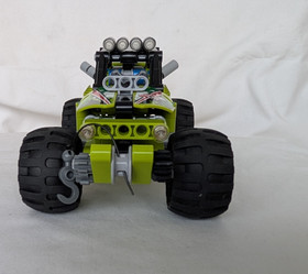 LEGO 42027 Desert Racer Technic Pullback Motor Dune Buggy Off Roader Green 2014