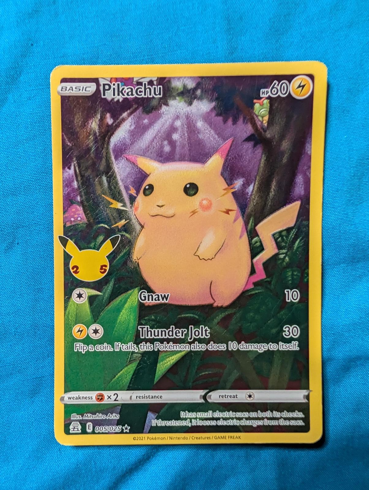 Pikachu 005/025 Holo Rare Celebrations Pokemon Moderately Played