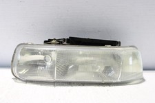 2000-2006 Chevrolet Tahoe Halogen Left Side Headlight Assembly Oem 16524537