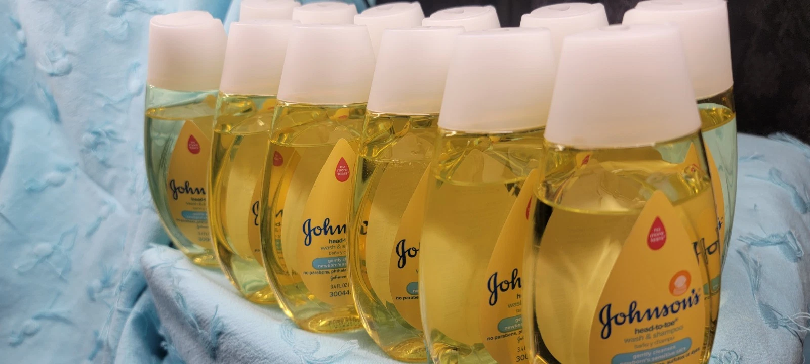 JOHNSON'S Head-To-Toe Wash & Shampoo - 16.9 fl. oz. - Pack of 3
Opens in a new window or tab
