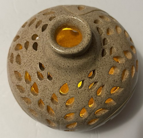 Ceramic Pottery Candle Holder Fairy Lamp Reticulated Cut Out Speckled Beige - Picture 8 of 8