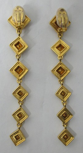 Boucles d'oreilles pendantes à clipser Ben-Amun ton or et pierre à facettes rouge 6 niveaux 5" - Photo 3/4