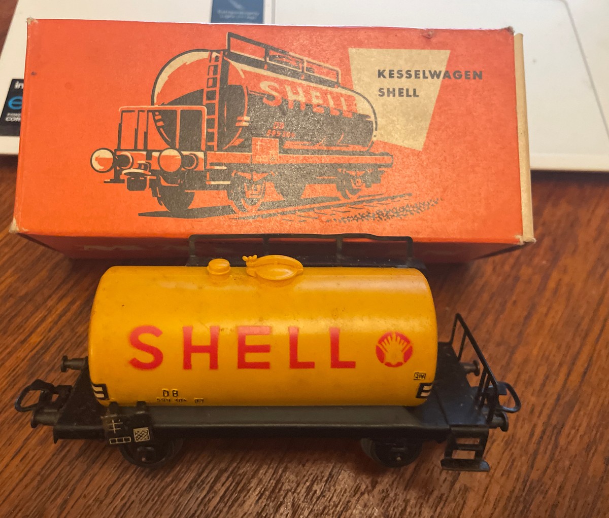 メルクリン 4502番 SHELL タンク車 HOゲージ VINTAGE MARKLIN THREE RAIL HO SCALE #4502 TANK WAGON SHELL