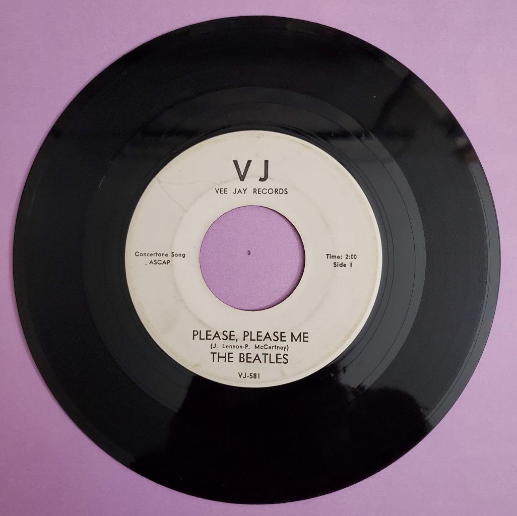 THE BEATLES US 45 VEE JAY VJ 581 PLEASE PLEASE ME / FROM ME THE BEATLES US 45 VEE JAY VJ 581 PLEASE PLEASE ME / FROM ME