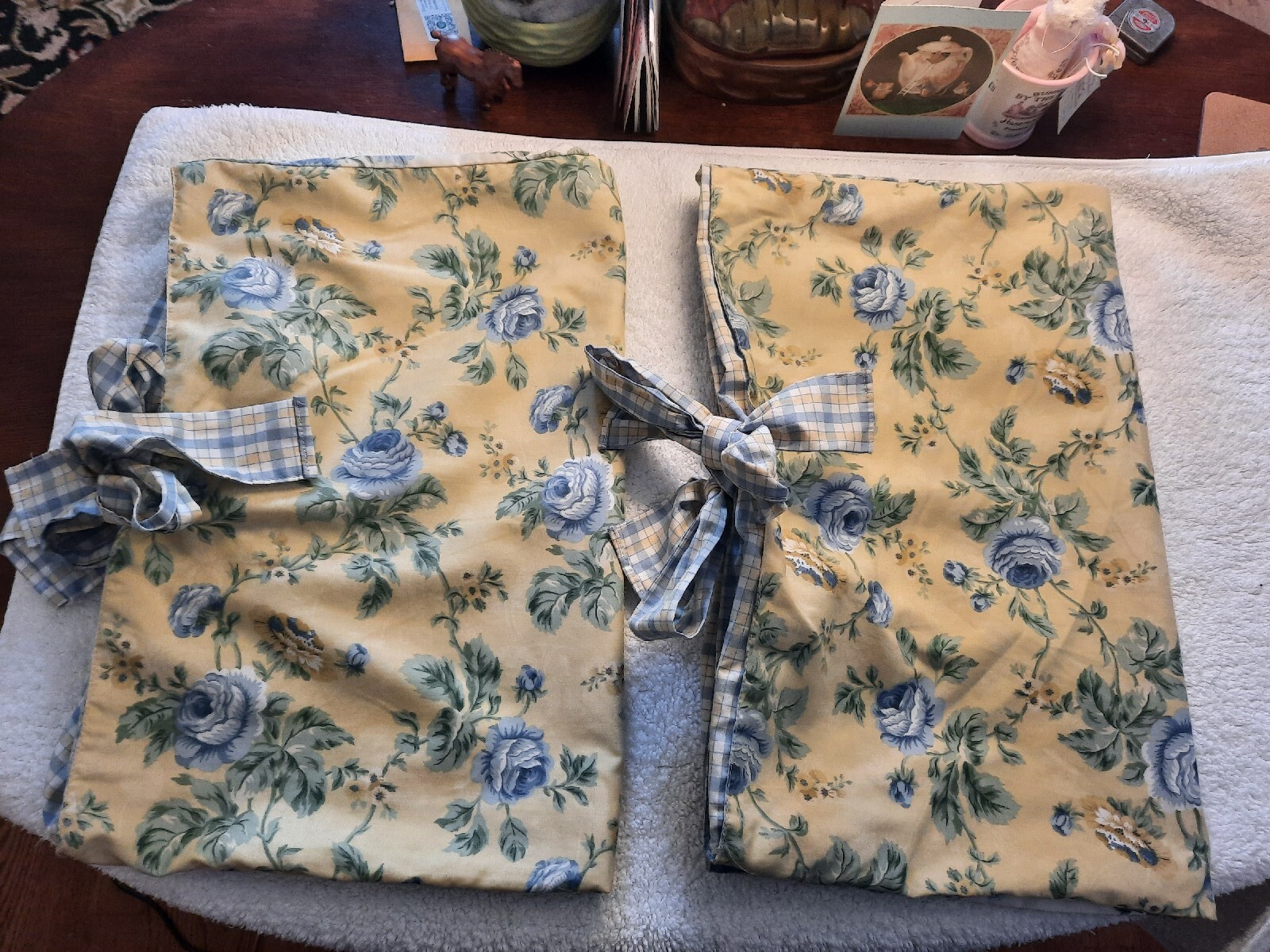 Set Of 2 Standard Waverly Pillow Shams Cases Cotton Blend Blue White