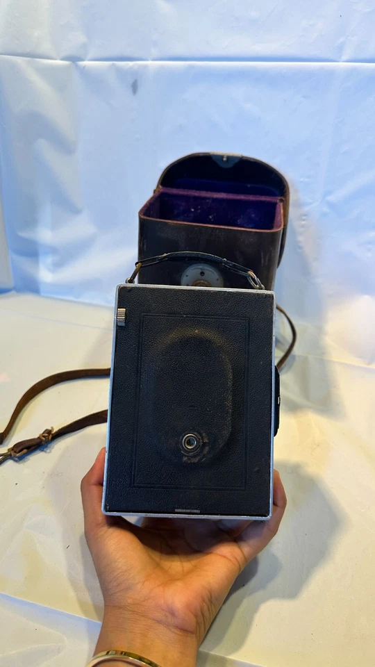 Cámara Plegable Ihagee De Colección con Estuche de Cuero Original - Rara Coleccionable Foto 2 de 4