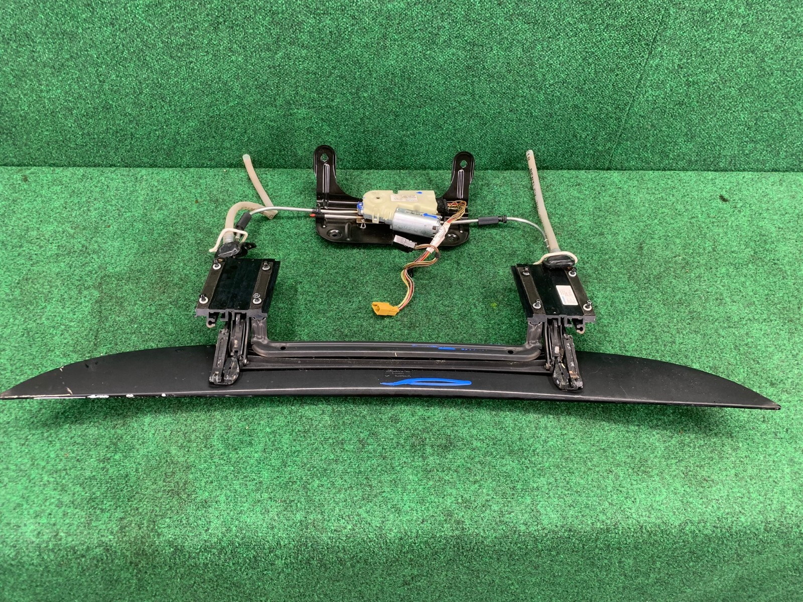 03-10 Bentley Continental GT Coupe Rear Spoiler Blade Wing Panel W/ Motor OEM