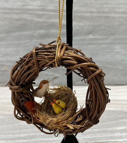 Vintage Bird Nest Christmas Tree Ornament Mama Bird and Babies 3 Inch - Picture 3 of 6