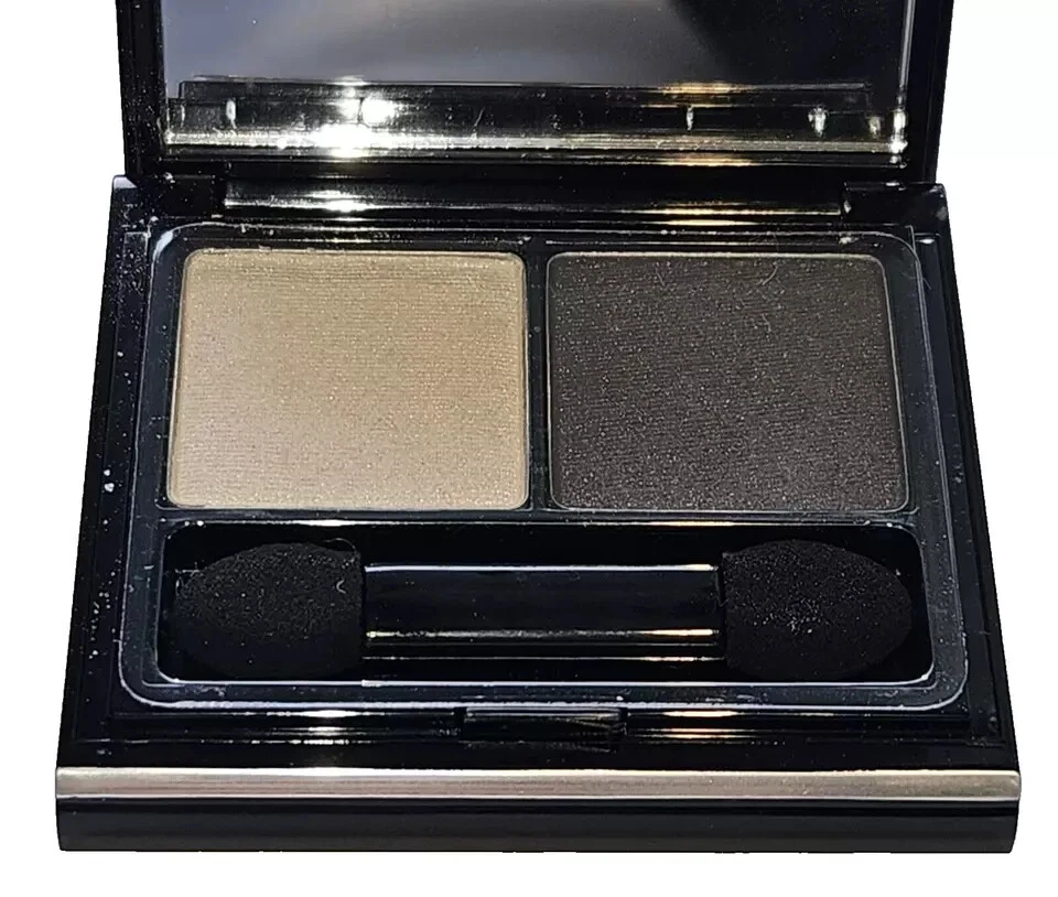 Elizabeth Arden Color Intrigue Eyeshadow Duo - Illusion Shades 3.4 g/0.12oz - Image 2 of 4