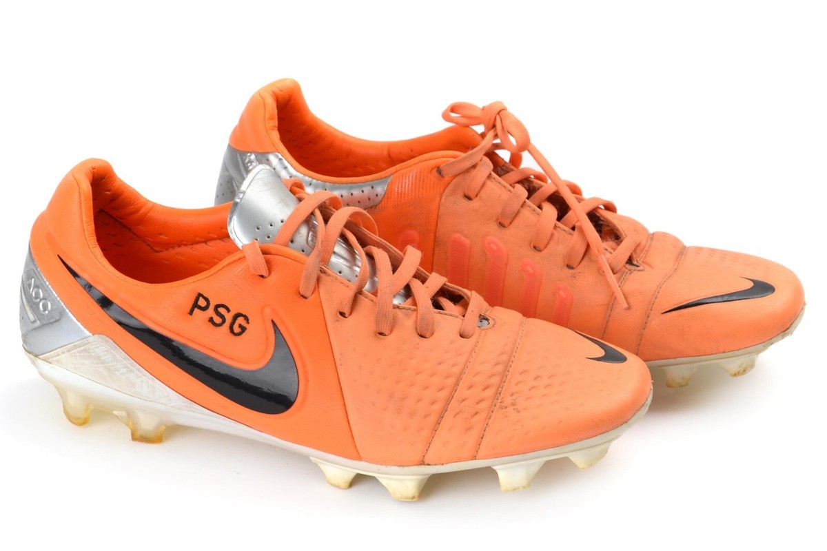 NIKE CTR360 MAESTRI III FOOTBALL BOOTS 525166-800 2013 PLAYER