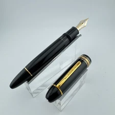 Montblanc Meisterstück No. 149 Fountain Pen 14C Gold Tri-Color OM Nib Serviced