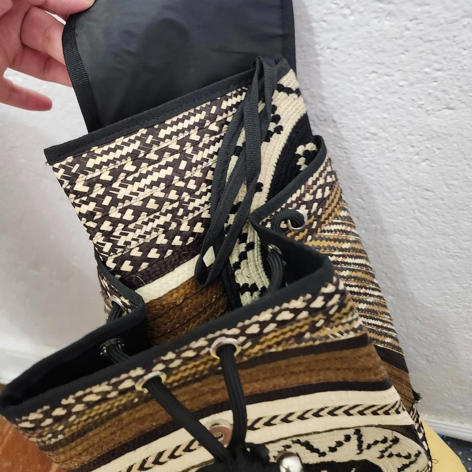 Mochila Hecho a Mano Colombiana Wayuu Marrón Tejida Mochila Foto 4 de 4