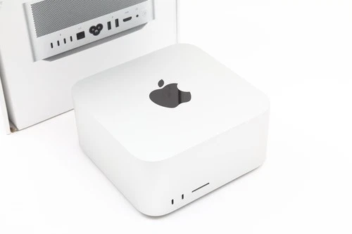 Apple Mac Studio M1 Max 32GB RAM 512GB SSD 24-Core GPU (MJMV3D/A)