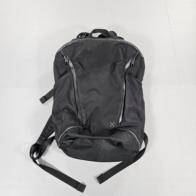 Lululemon Rucksack schwarz 17 L mehr Kilometer Aktiv Tasche Gehen Laufen