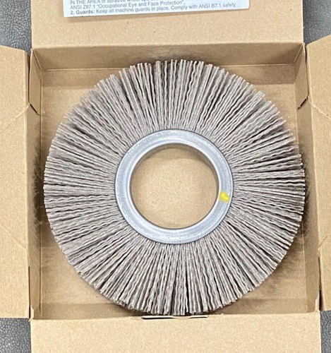 1 new BRM #NY-6 80AO 6" x 2" A.H. 80 Grit Nylon Brush Wire Wheel, USA #21525 - Afbeelding 1 van 3