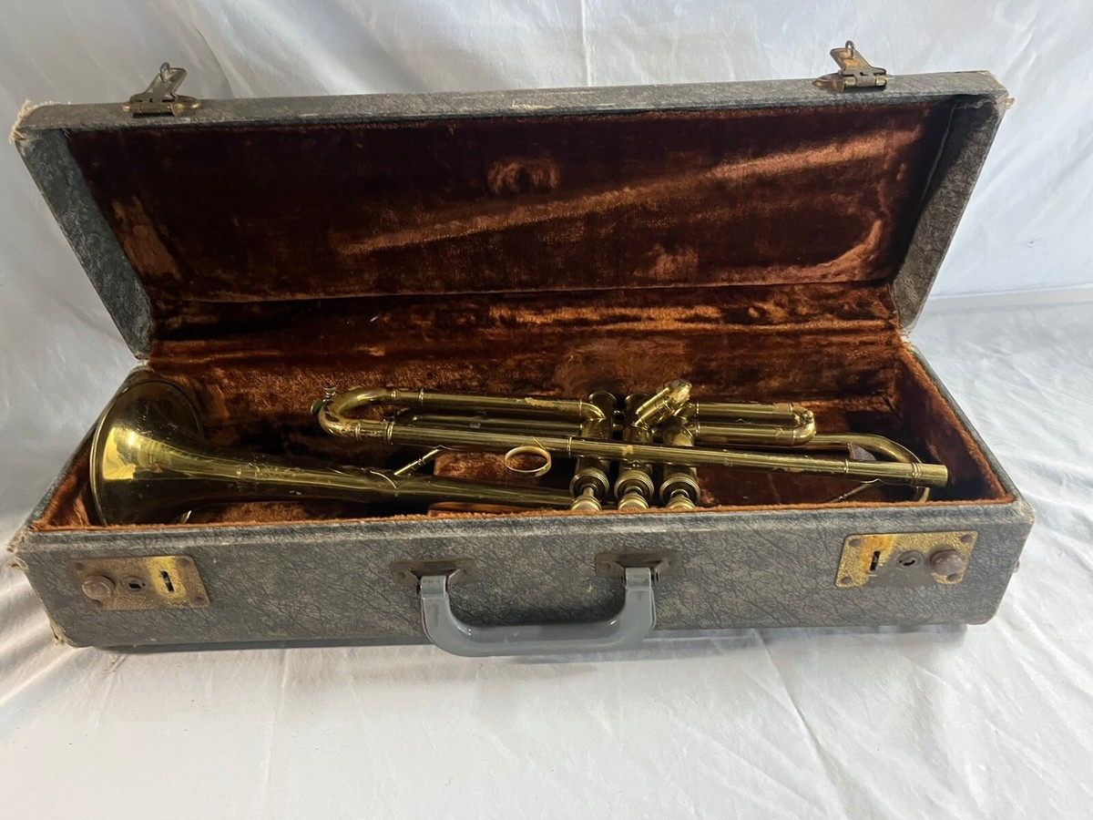 Vintage Orsi Milano Trumpet Gold Italy Damaged With original case
