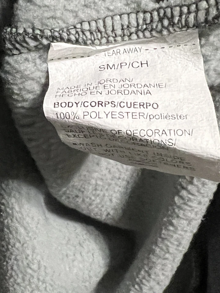 Sudadera con capucha Under Armour para mujer UA Freedom gris en relieve pequeña ¡Bonita! Foto 3 de 4