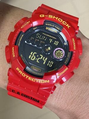 A3199 G-SHOCK×CHAR AZNABLE GD-100ガンダム CASIO G-SHOCK x Gundam 35th Anniversary Char Aznable Model GD-100