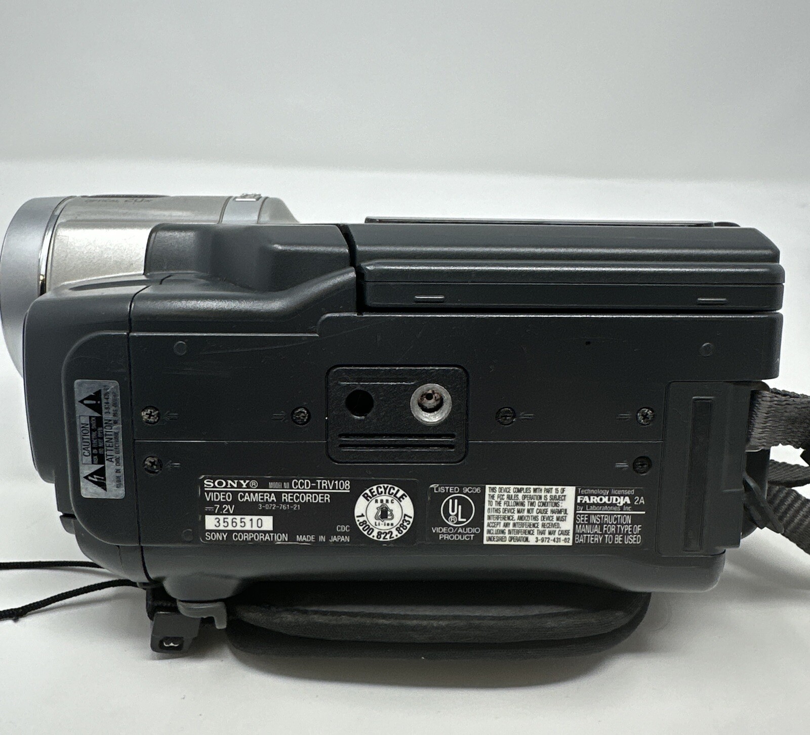 Sony Camcorder Handycam Vision 460x 8mm Hi8 Camcorder Color CCDTRV108