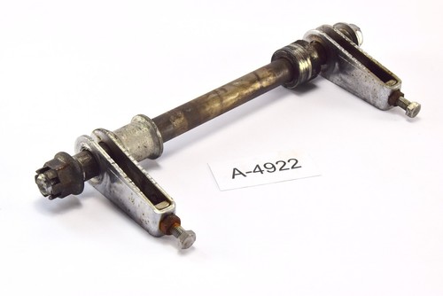 Honda CB 650 C RC05 - Hinterachse Achse hinten A4922