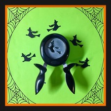 RARE   Fiskars Large WITCH CRAFT Punch EUC Witch On Broom