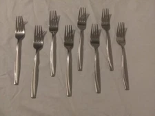 SET OF 8 ONEIDA CAMLYNN CLEO FROSTED STAINLESS STEEL 8" DINNER FORKS Flatware