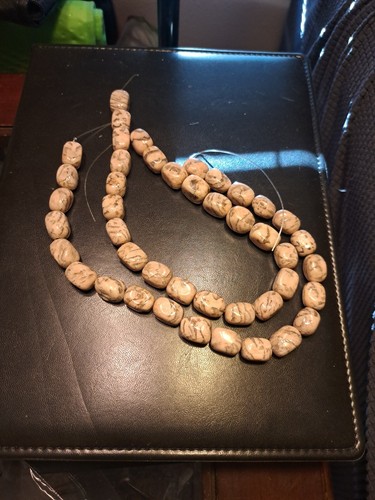 Quartzite Beaded Strands 32" Total 44 Beads Creamy