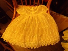 Girl's Christening Gown. APPROX.Sz. 3 Mos. Pretty VERY OLD VINTAGE