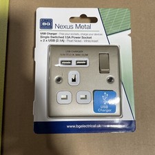 BG pearl nickel 13A switched single socket  complete with USB charger