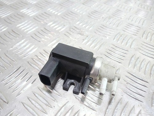 Volkswagen Golf IV 2004 Diesel Turbolader Druckwandler Magnetventil UST64325