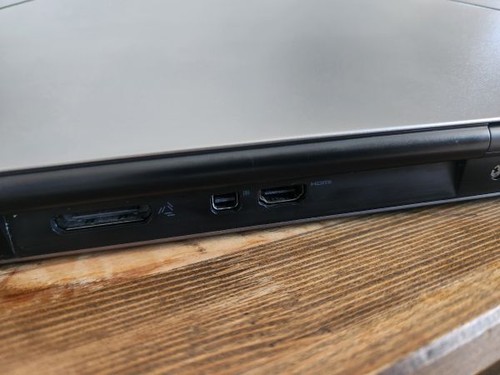 Alienware 17 R2 Core i7 16GB SSD 480GB + HDD 1TB GTX 980M Win10 Gaming - 第 7/7 張圖片