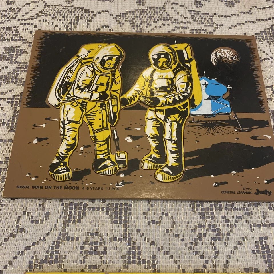 2 Vtg Wooden Puzzles MAN ON THE MOON(Astronaut) & TEN LITTLE INDIANS (Playskool) - Image 2 of 3