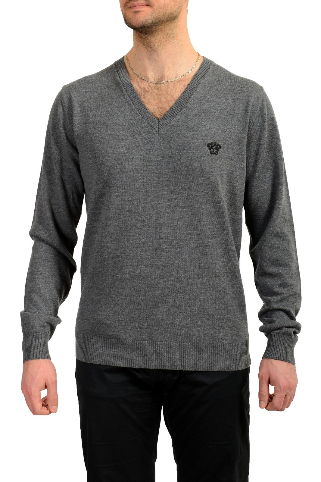 Мужской серый свитер Versace с вышитым логотипом из 100 шерсти с V-образным вырезом US XL IT 54 57890₽