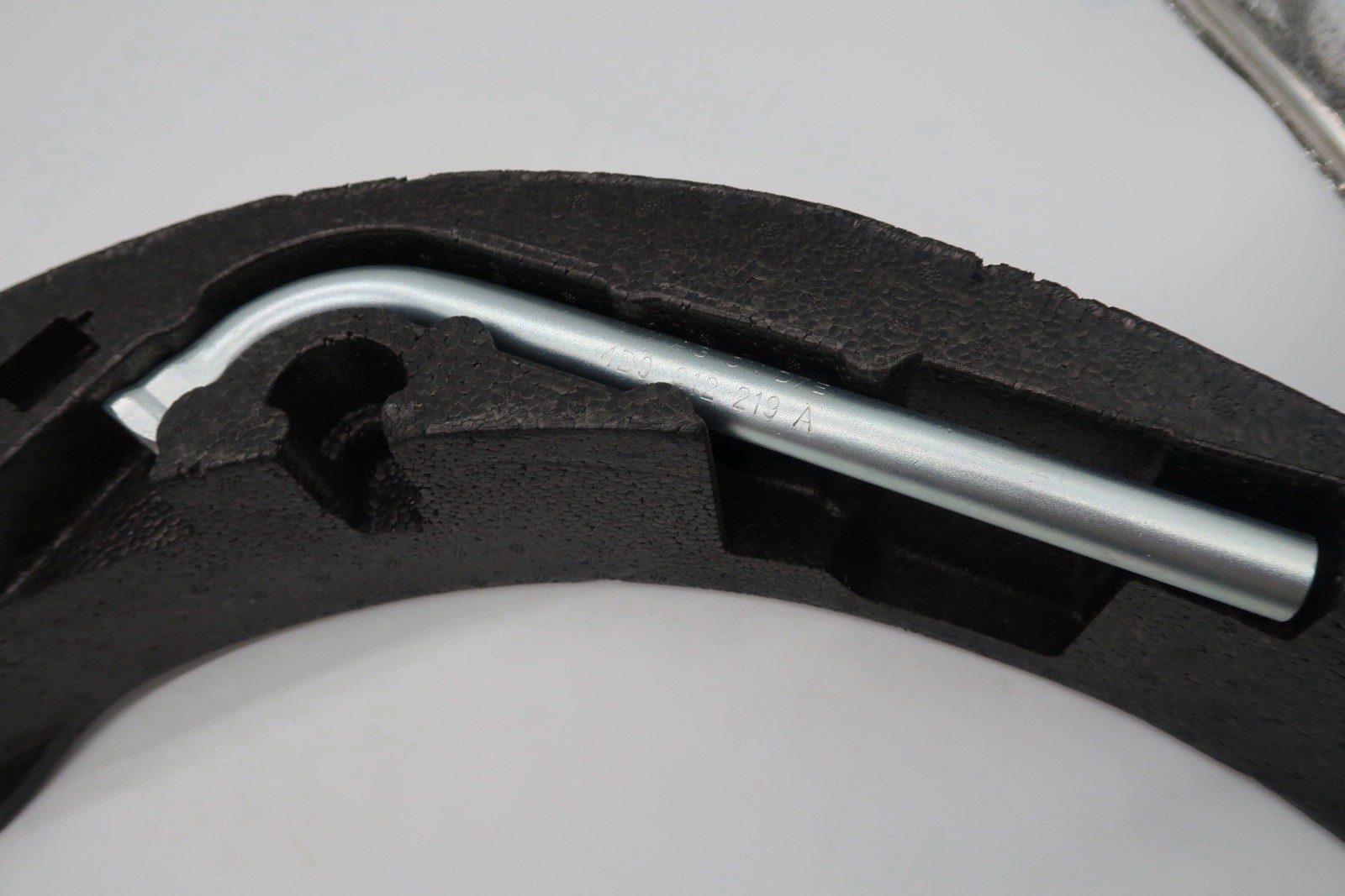 Seat Leon Emergency Jack Tool Kit 2013-2020 5F0012109 Genuine New image 5