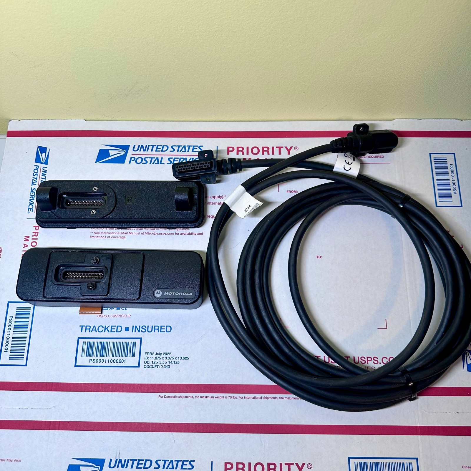 Motorola Remote Mount Adapter Kit PMLN6404 with 3078140A02 Remote Cable XPR5550e
