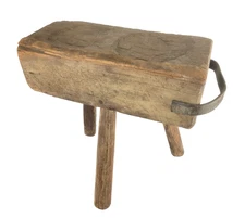 Antique 19thC UNIQUE MILKING STOOL BENCH LEATHER HANDLE & BUTT CUTOUTS Primitive