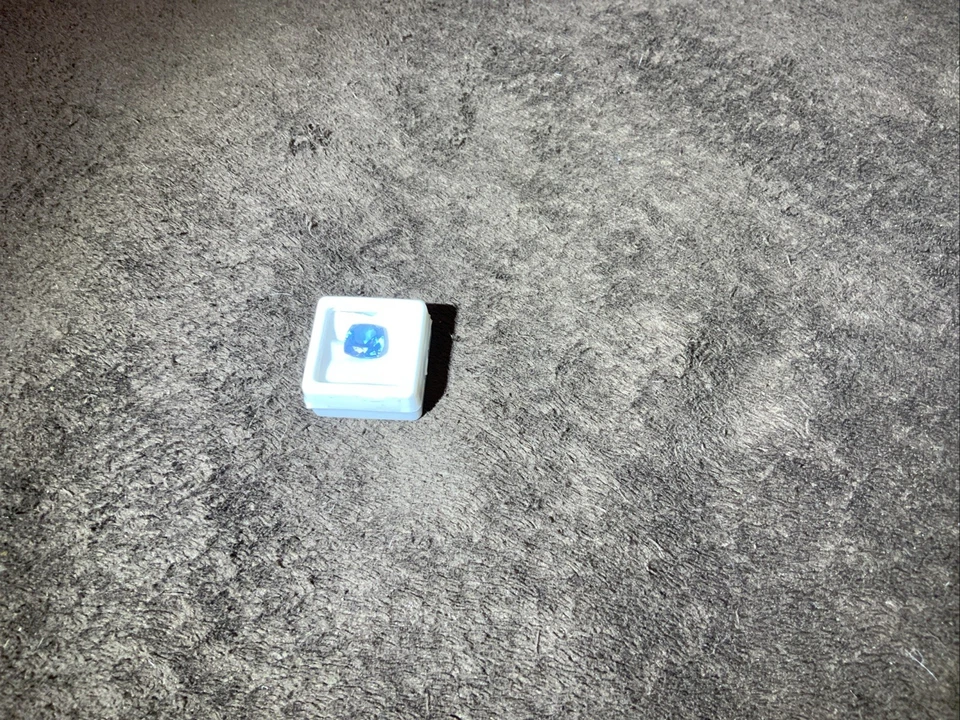 Natural Sky Blue Aquamarine Loose Oval Gemstone - Image 2 of 4