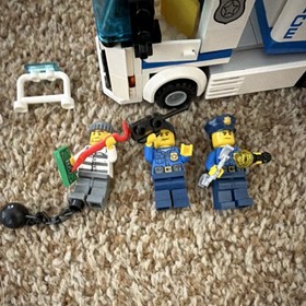 LEGO Mobile Police Unit 60044 City Police Complete Set 375 Pieces RETIRED!