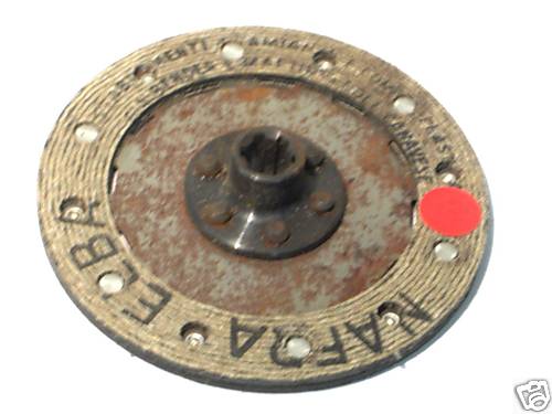 Disque d'embrayage Fiat 500 140mm pour la rénovation et l'entretien des voitures anciennes