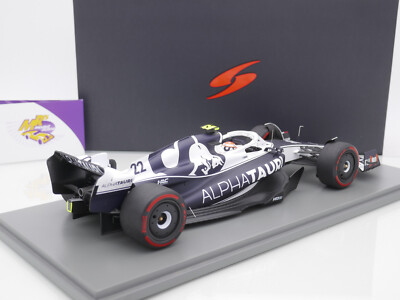 Alpha Tauri Red Bull AT03 22 Yuki Tsunoda F1 Grand Prix De Bahrain 2022 Minichamps 117220122