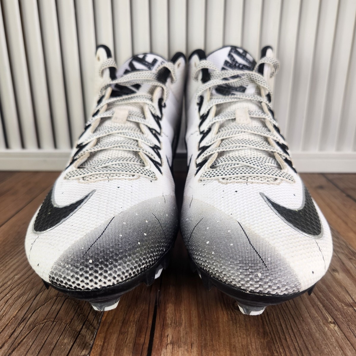 Nike Skin Alpha Pro 2 Mens 11 White Black Mid TD Football 
